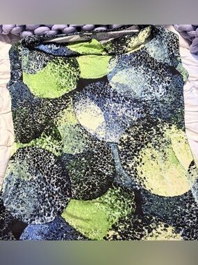 NWT Premise Women's Blue and Green Patterned Blouse Medium